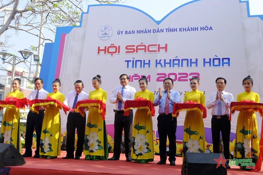 Nhiều hoạt động tại Hội sách diễn ra trên toàn quốc